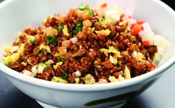 酱油拌饭的做法 酱油拌饭怎么做？(1)
