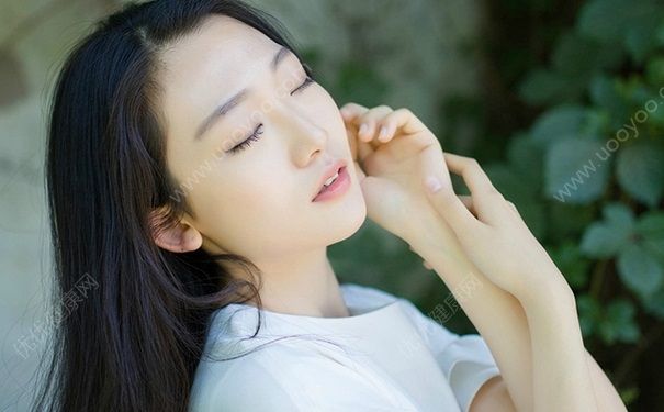 中学生能用洗面奶吗？中学生用什么洗面奶好？(1)