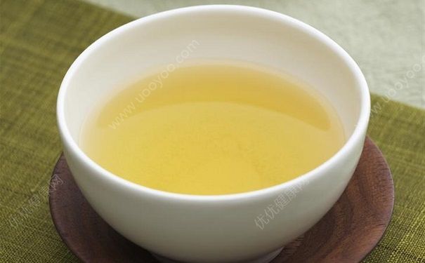 青少年喝红牛好吗？青少年喝红牛的危害(1)