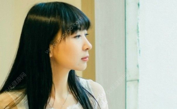 16岁女孩乳头为什么会黑？16岁女生乳晕黑色正常吗？(4)