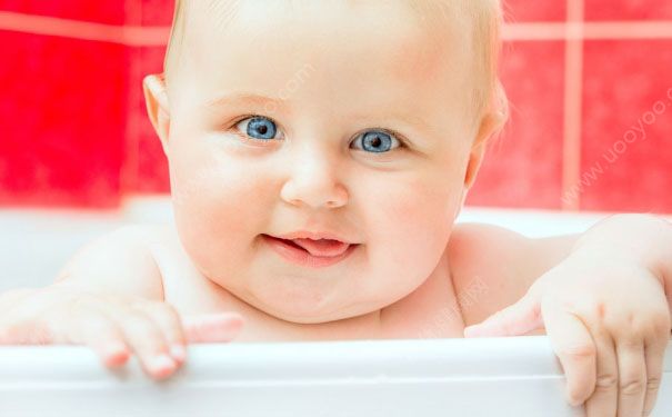 新生儿洗澡温度多少合适？新生儿洗澡水温多少度合适？(3)