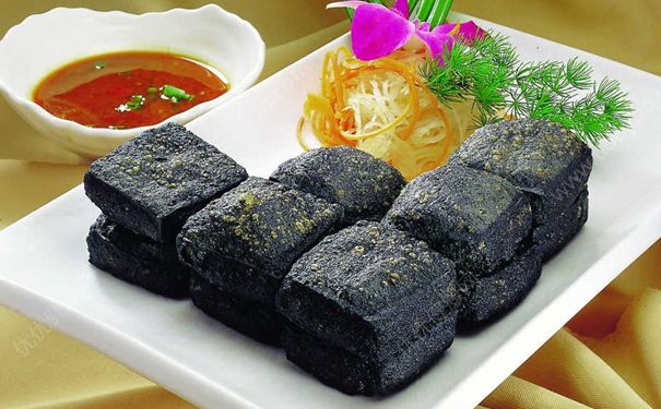 吃臭豆腐肚子疼是怎么回事？吃臭豆腐拉肚子怎么办？[多