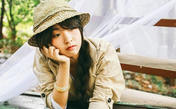 高中女生为什么爱长痘？高中女生爱长痘怎么办？(3)