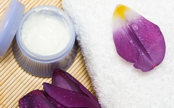 15岁女孩用什么护肤品？适合15岁女生的护肤品有哪些？(4)