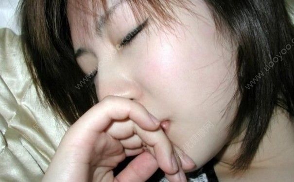 15岁的女孩性高潮有什么表现？15岁女生性高潮会怎么样？(1)