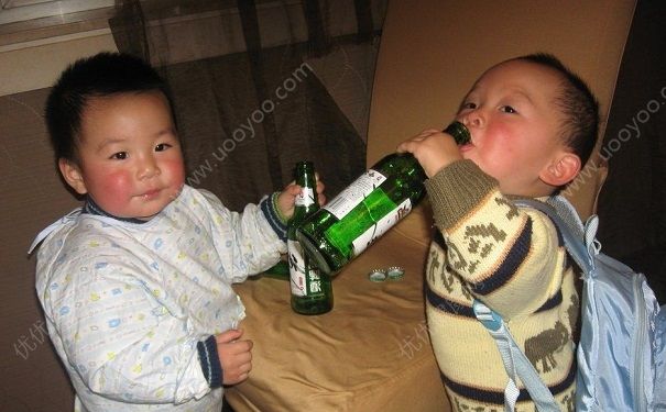 青少年喝酒的坏处？青少年喝酒会长不高吗？[多图]