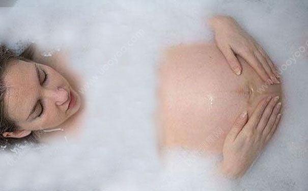 孕妇洗澡时间多久比较好？孕妇洗澡时间长会怎样？(1)