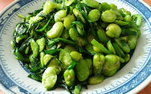 蚕豆炒韭菜的做法 蚕豆炒韭菜营养(3)