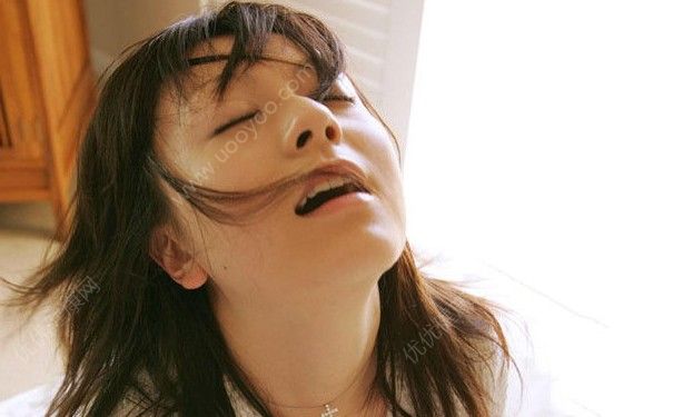 16岁女孩高潮什么感觉？16岁女生高潮有什么反应？(4)