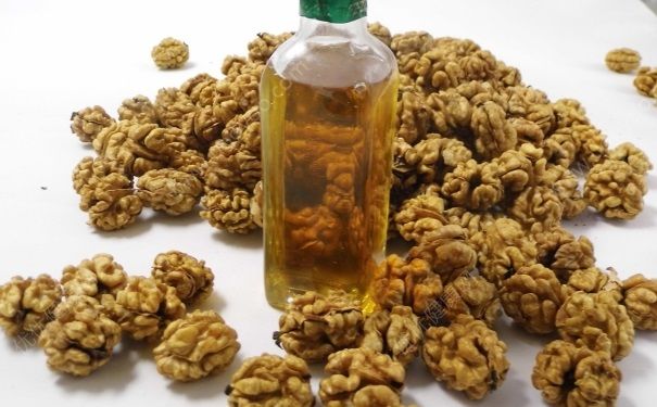 宝宝需要吃核桃油吗？宝宝多大可以吃核桃油？(4)