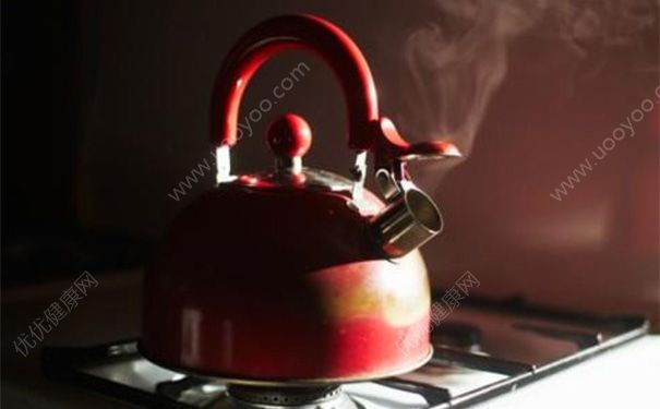 学校饮水机可以喝吗？饮水机的水反复烧有危害吗？(4)