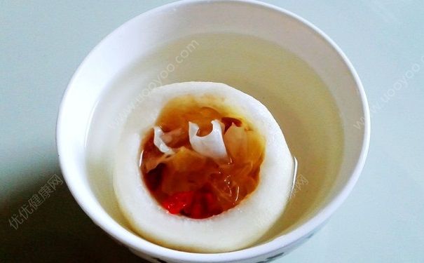 冰糖雪梨能放枸杞吗？冰糖雪梨能和枸杞一起煮吗？(4)