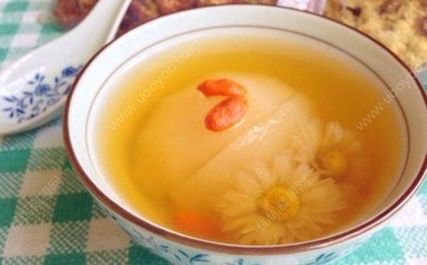 雪梨能和菊花一起喝吗？雪梨和菊花一起煮有什么功效？(3)