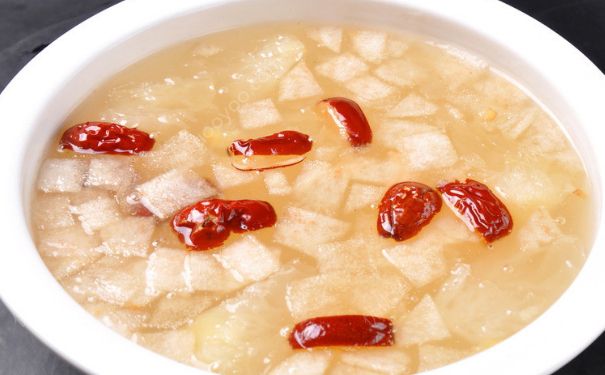 冰糖雪梨能加红枣吗？冰糖雪梨和红枣一起煮好吗？(2)