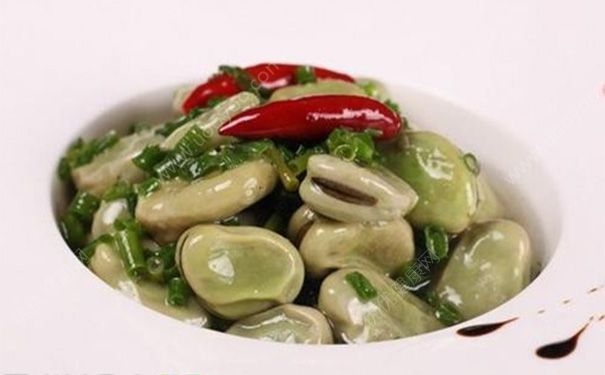 油焖蚕豆怎么做？油焖蚕豆的做法(4)