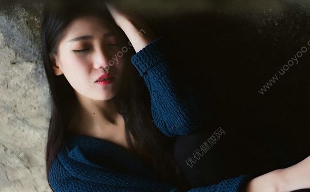 15岁女生乳房有硬块是怎么回事？15岁女生胸部有肿块怎么办？(3)