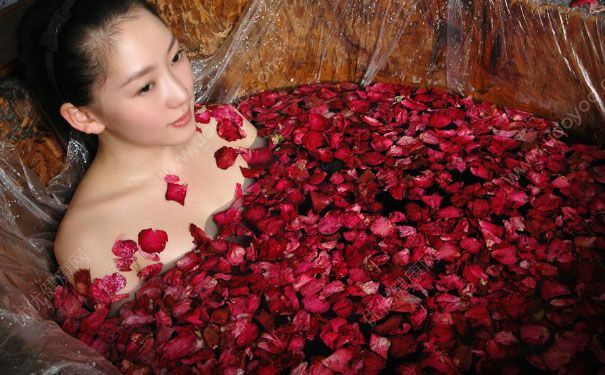 用什么洗澡皮肤光滑？用什么洗澡皮肤不干？(3)