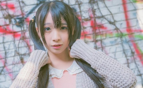 17岁女孩月经不正常怎么回事？17岁女孩两个月不来月经怎么办？(1)