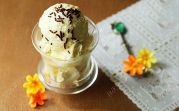 榴莲冰淇淋怎么做？榴莲冰淇淋的做法(4)