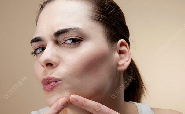 为什么夏天容易长痘？夏天长痘怎么预防？(1)