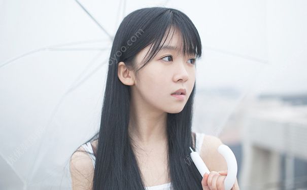 13岁女生胸部疼痛是怎么回事？13岁女生乳房疼痛怎么办？(4)