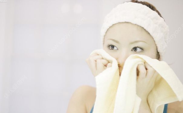 晒后很痒怎么办？晒后皮肤瘙痒的处理方法(4)