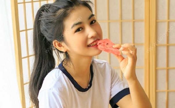 中学女生怎样使胸变小？中学女生可以束胸吗？(2)