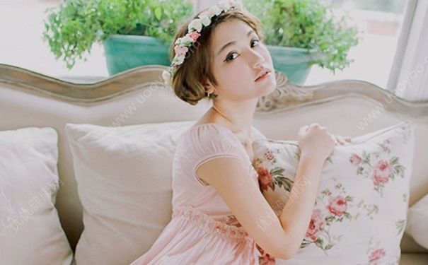 高中生女生鼻子塌 用夹子夹鼻子会变挺吗？(2)