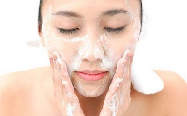 熬夜后如何恢复皮肤？熬夜后怎么补救皮肤？(2)