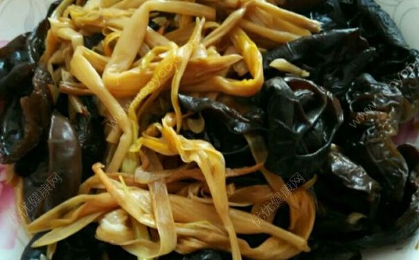 木耳和黄花菜能一起吃吗？黄花菜和木耳同食好吗？(4)