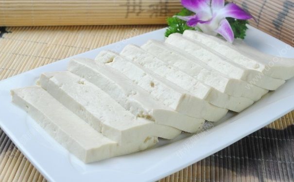 豆腐能祛斑美白吗？豆腐能去黑头吗？(1)