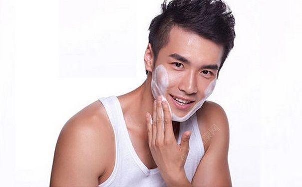 用洗面奶洗脸好吗？洗面奶多久用一次？[多图]