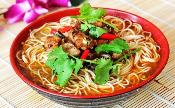 牛油果可以煮面吃吗？牛油果和面条怎么做？(1)