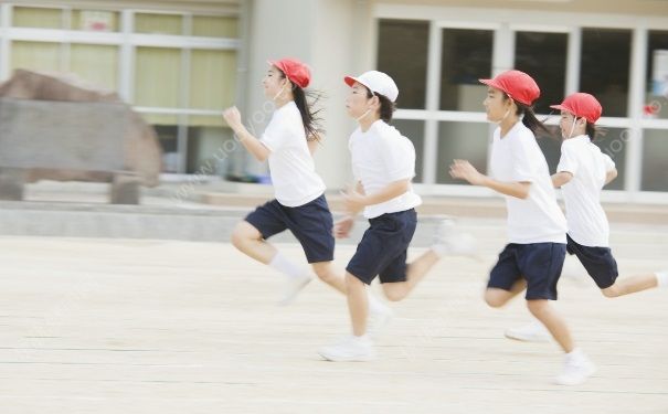 小学生怎么跟女生表白？小学男生怎么向女生表白？(4)