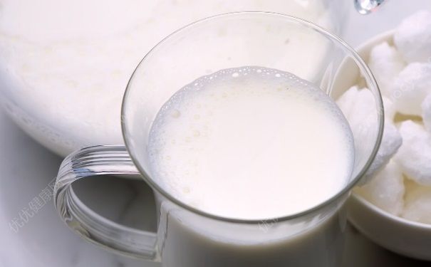 水蜜桃可以和牛奶一起吃吗？水蜜桃和牛奶一起吃好不好？(2)