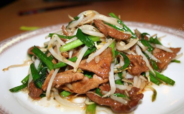 韭菜和猪肝能一起吃吗？猪肝和韭菜一起炒可以吗？(4)