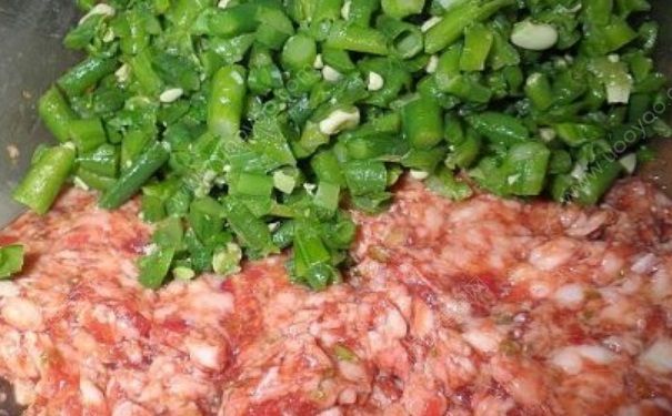 豇豆可以包饺子吗？豆角馅饺子的做法(3)