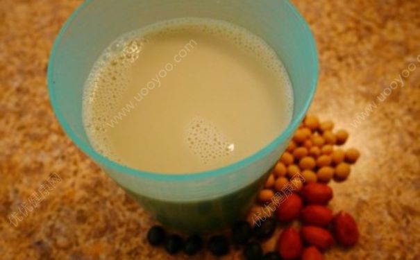 黄豆能和黑豆一起打豆浆吗？黄豆和黑豆一起打豆浆可以吗？(4)