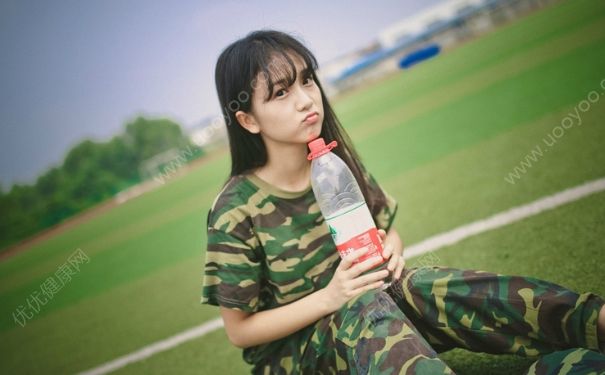 大学军训会晒黑吗？军训后怎么变白？(3)