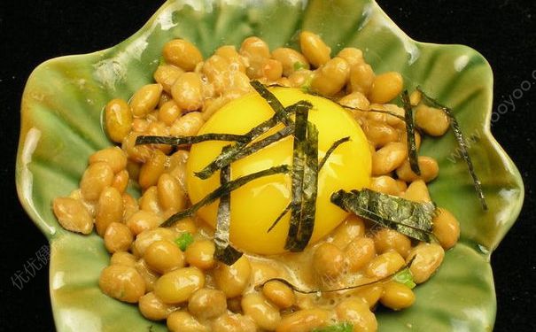 黄豆能和鸡蛋一起吃吗？黄豆鸡蛋可以一起吃吗？(1)