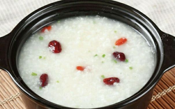 红枣枸杞粥怎么做？红枣枸杞粥的做法(4)
