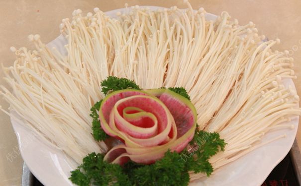 金针菇有毒吗？金针菇没熟是不是有毒？[多图]