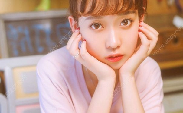 15岁月经推迟二个月正常吗？15岁两个月没来月经是怎么回事？(2)