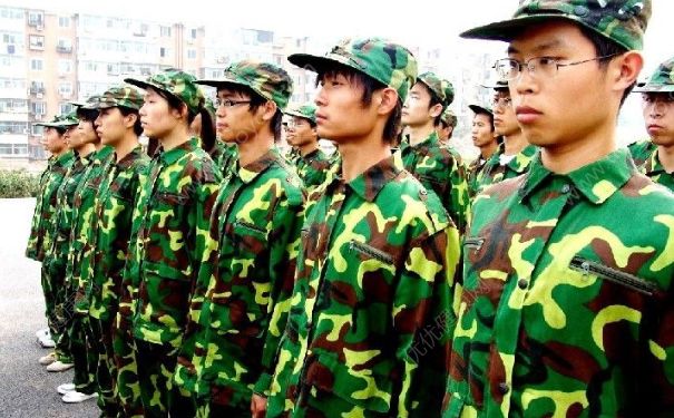 大学军训多久？大学军训有什么项目？(2)