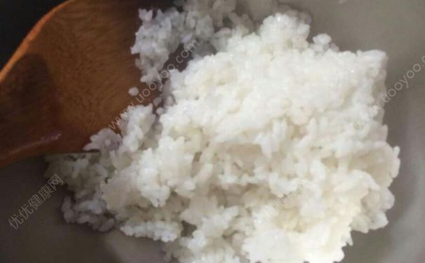 紫菜炒饭怎么做？韩国紫菜炒饭的做法(2)