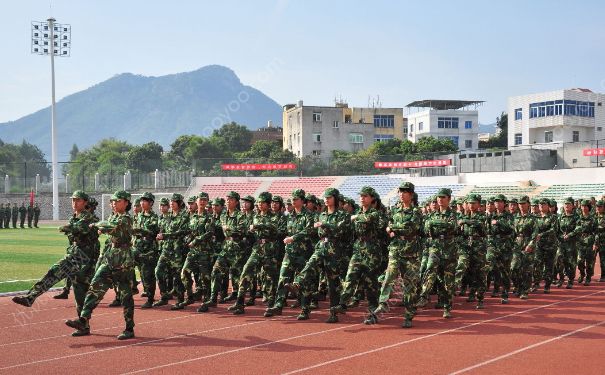 不想军训怎么办？军训不想去该怎么做？(2)