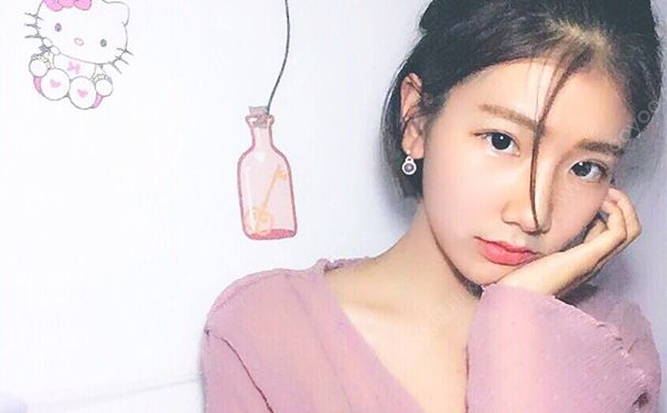 18岁乳房痛怎么回事？18岁乳房胀痛什么原因(1)