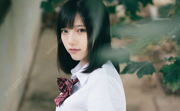 12岁女孩被男孩袭胸怎么办？12岁女生被袭胸该告诉家长吗？(4)
