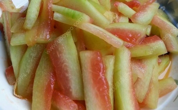 西瓜皮可以吃吗？西瓜皮可以用来干嘛？[多图]