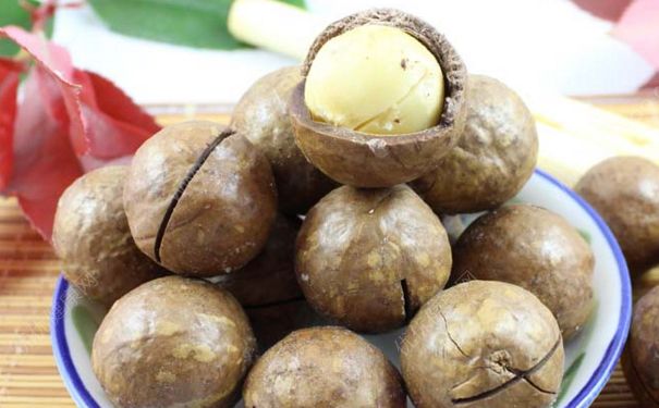 夏威夷果每天吃多少合适？夏威夷果一天能吃多少？(3)